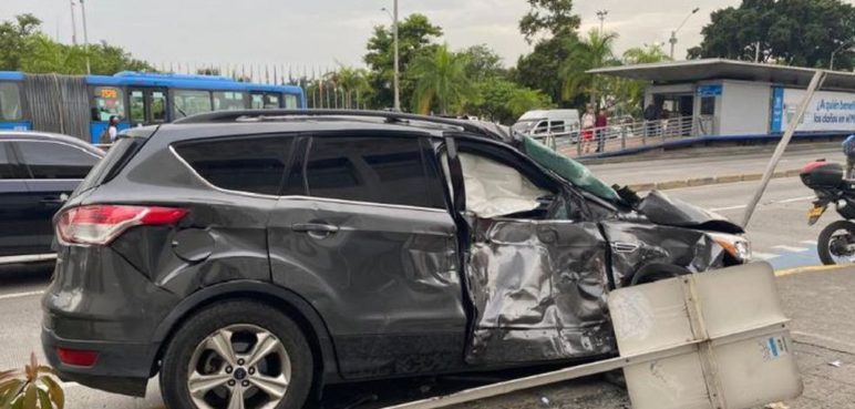 El carro donde se movilizaba Freddy Rincón tenía infracciones y no tenía SOAT: Ospina