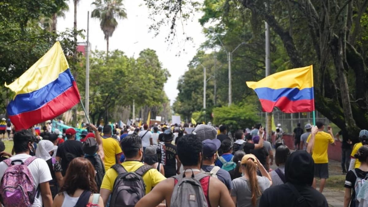 Dictan más de 60 años de cárcel para asesinos de estudiantes colombianos en México