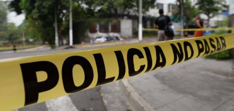 Tres jóvenes aparecieron muertos en plena vía pública de Buenaventura