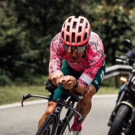Rigoberto Urán se retiró del Tour de Romandía por lesión