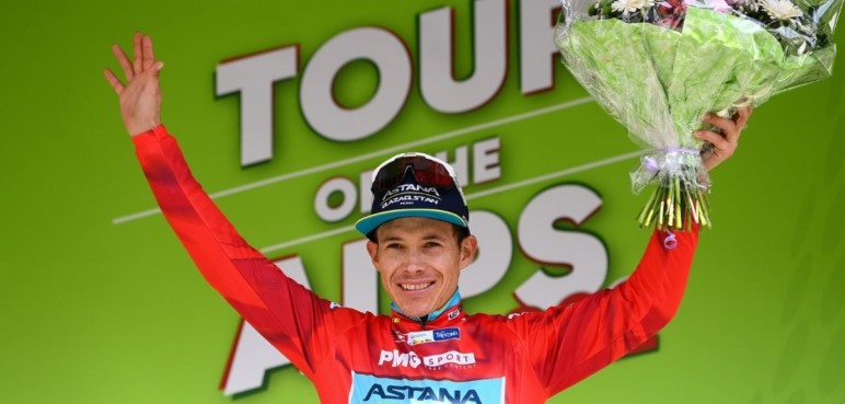 ‘Supermán’ López conquistó la cuarta etapa del Tour de los Alpes