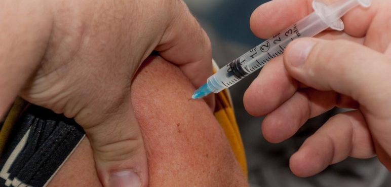 Gobernación del Valle insiste a alcaldes intensificar vacunación