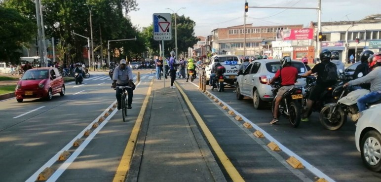Más de 540 comparendos se han impartido a infractores por invadir los bicicarriles