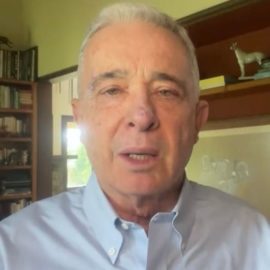 "Nadie tiene la más mínima evidencia de que hubiera ordenado, tolerado o incentivado asesinatos”: Uribe