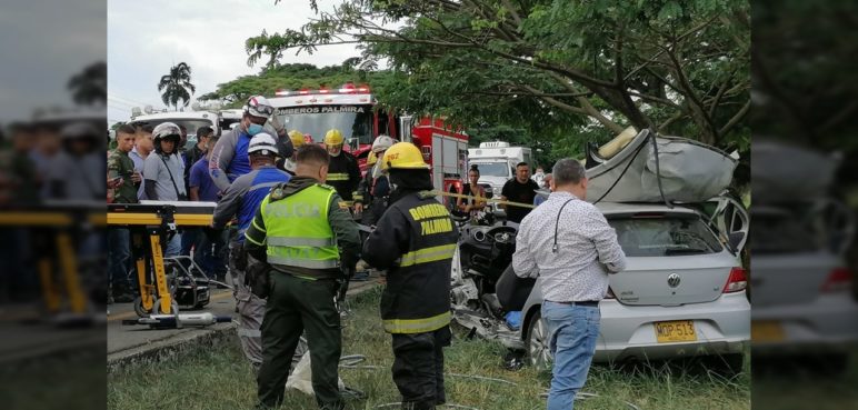 Una mujer muerta dejó aparatoso accidente en la recta Cali-Palmira
