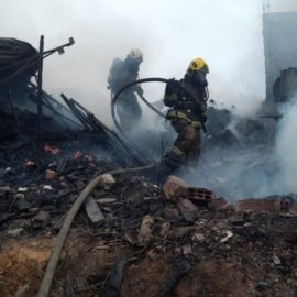 Incendio afectó varias viviendas en el oriente de Cali