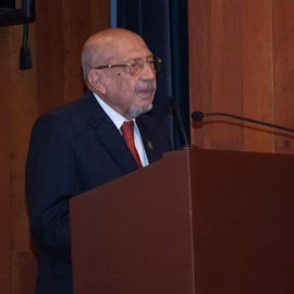 Homenaje al Dr. Luis H. Pérez por su aporte al desarrollo de la Psicología en Univalle