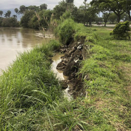Vía Cali -Candelaria se podría inundar por erosión en el dique del río Cauca