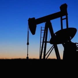 Duque advierte que la explotación de petróleo debe seguir en el país