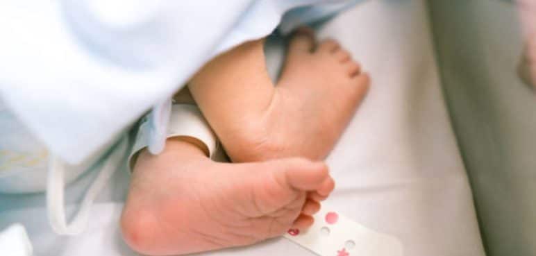Auxiliar y jefe de enfermería serán imputadas por la muerte de bebé