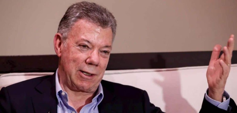A Juan Manuel Santos le negaron la subida a un avión en Canadá ¿Qué pasó?