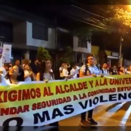 ¡El colmo! Alumnos de Unilibre protestaban por inseguridad y un compañero fue robado