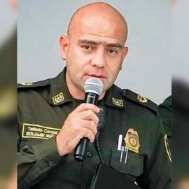 Coronel Núñez, señalado de asesinar a tres jóvenes se entregó en México