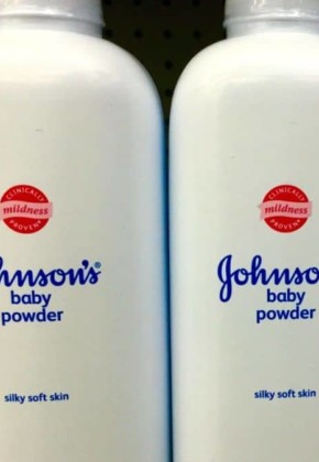 ¿Cáncer por polvos Johnson & Johnson? Suspenderán venta del producto en todo el mundo