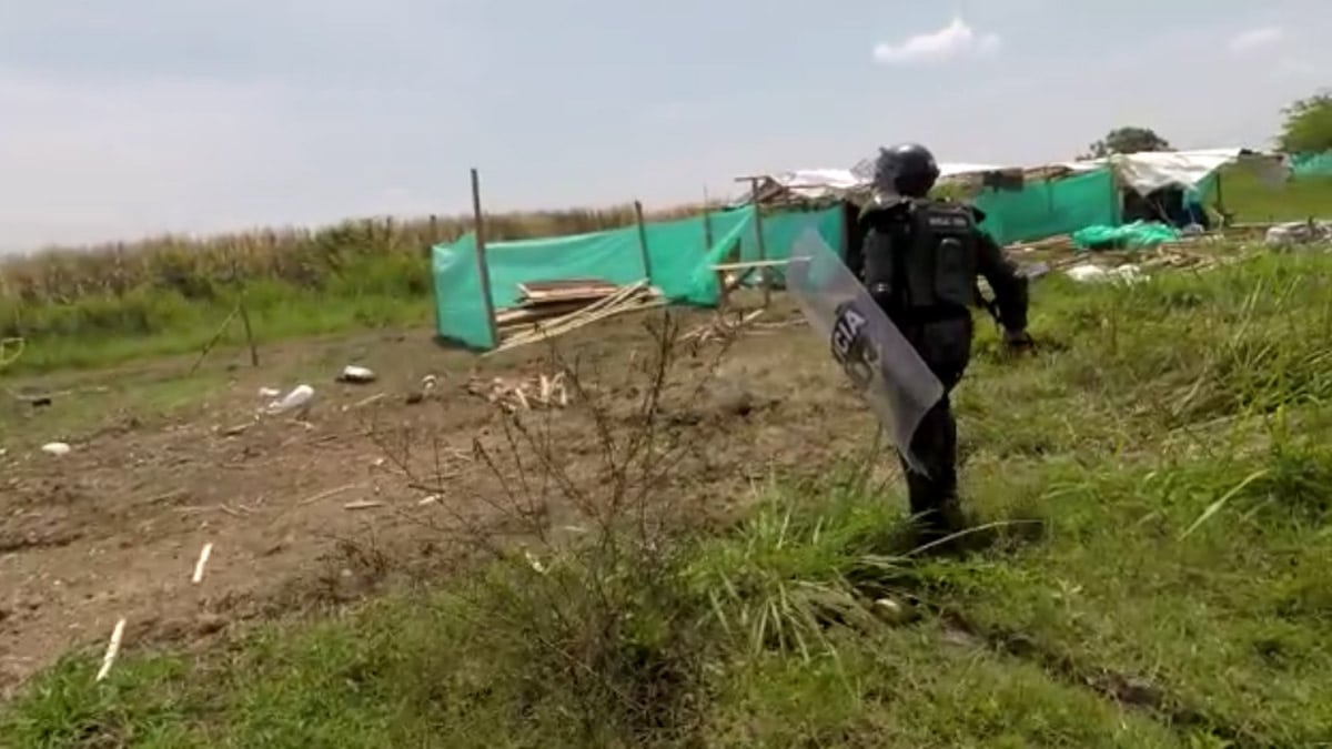 Video: denuncian intento de robo a camiones en la vía a Villa Rica, Cauca