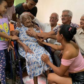 Carmen Elena Mora: historia de una abuela con 111 años de anécdotas y amor