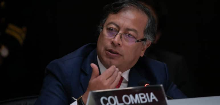 Colombia pide a países de la CAN buscar diálogos de paz entre Rusia y Ucrania