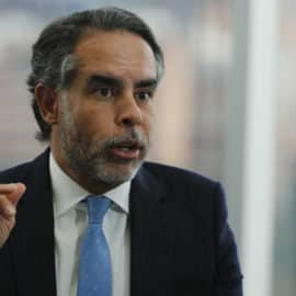 Gustavo Petro nombró a Armando Bendetti como nuevo embajador en Venezuela