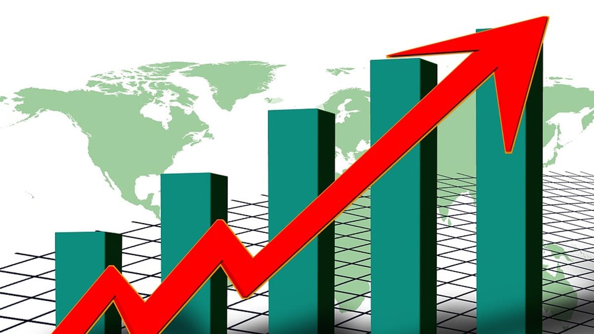 Inflación anual llegó a 10,21 % en julio, la cifra más alta en 22 años