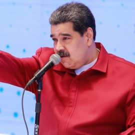 Maduro se comparó con Bad Bunny y aseguró que canta mejor que él