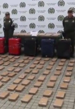 Policía logró incautar 125 kilos de cocaína que estaban camuflados en maletas