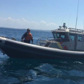 Armada Nacional rescató a pescadores que quedaron a la deriva en alta mar