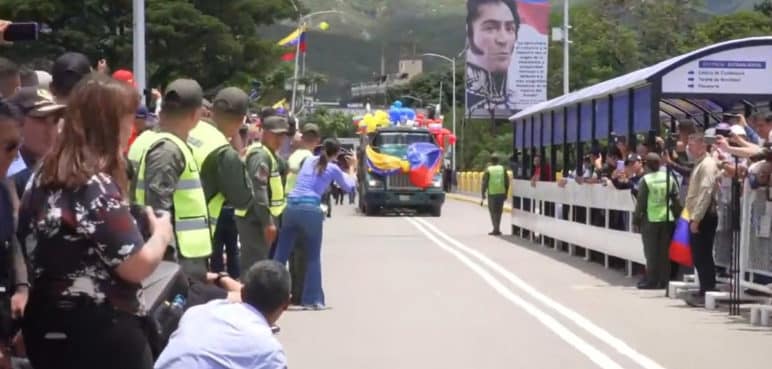 Colombia y Venezuela abren su frontera tras 7 años en los que estuvo cerrada