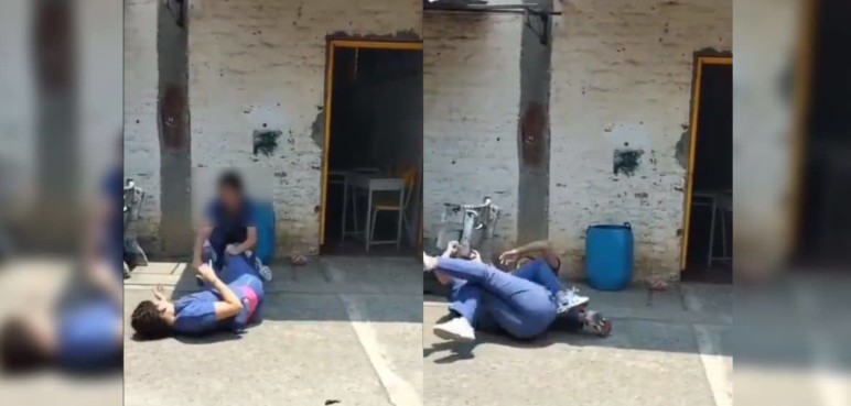 En video quedó registrada la pelea entre dos estudiantes en un colegio de Cali