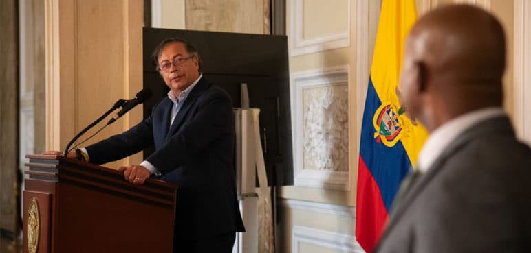 Gustavo Petro: balance del primer mes del nuevo gobierno de Colombia