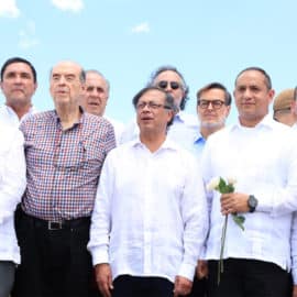 Presidente Gustavo Petro ordenó homologar estudios de venezolanos