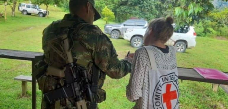 Entregan niña indígena en Nariño tras ser secuestrada por disidencias de las Farc