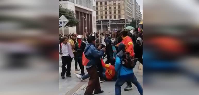 Tras enfrentamientos en Bogotá, Petro anuncia ayudas a indígenas desplazados