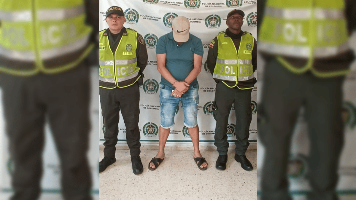Hombre fue detenido por intentar alterar cajeros automáticos