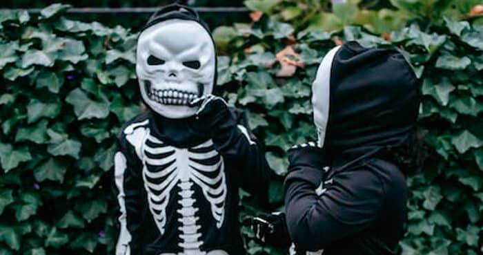 Un niño disfrazado le entregó un panfleto amenazante a líderes de Siloé