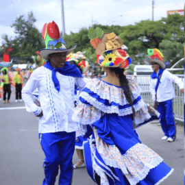 Así se vivió el colorido desfile de ‘La fiesta de mi pueblo’