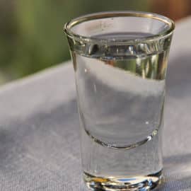 ¿Cómo identificar licor adulterado? Siga estas recomendaciones