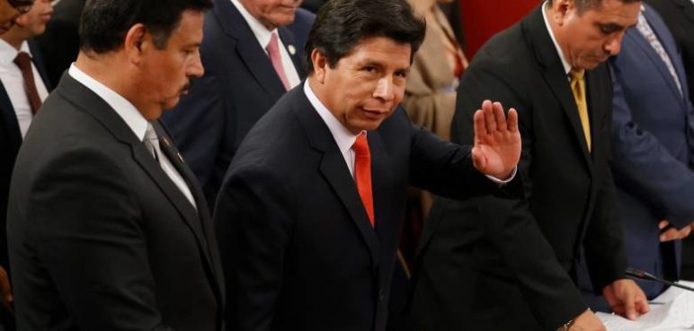 Pedro Castillo, presidente de Perú, fue detenido tras ser destituido
