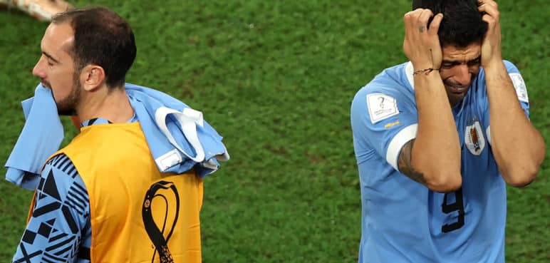 Uruguay derrotó 2-0 a Ghana, pero quedó eliminada en Qatar 2022