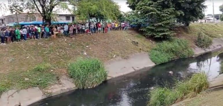 Video: Reportan el hallazgo de un cuerpo en un canal de aguas lluvias en Cali