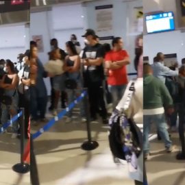 Más de 400 pasajeros afectados tras la suspensión de los vuelos de Viva Air