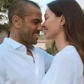 Es definitivo: Esposa de Dani Alves anunció su divorcio con el jugador