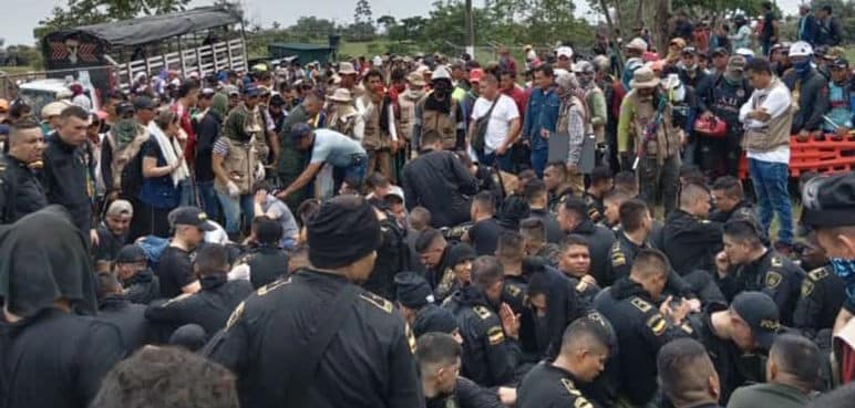 Gustavo Petro ordena detener violentas protestas en San Vicente del Caguán