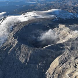 Reportan más de 1.900 temblores en el volcán Nevado del Ruiz ¿Qué está pasando?
