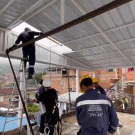 Video: Inició el desmonte de la terraza que impedía el paso del MÍO Cable