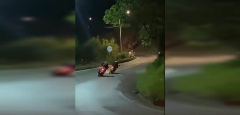 Video: En medio de piques, motociclista cae bajando del kilómetro 18