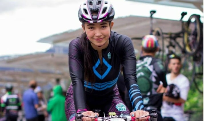 Muere ciclista colombiana que fue atropellada por una mezcladora