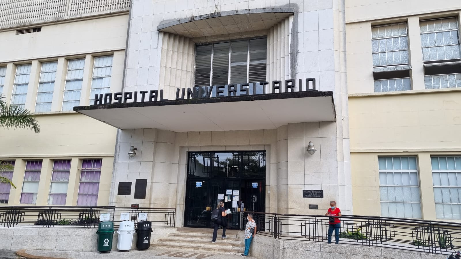 Piden buscar soluciones para estabilizar situación financiera en hospitales del Valle