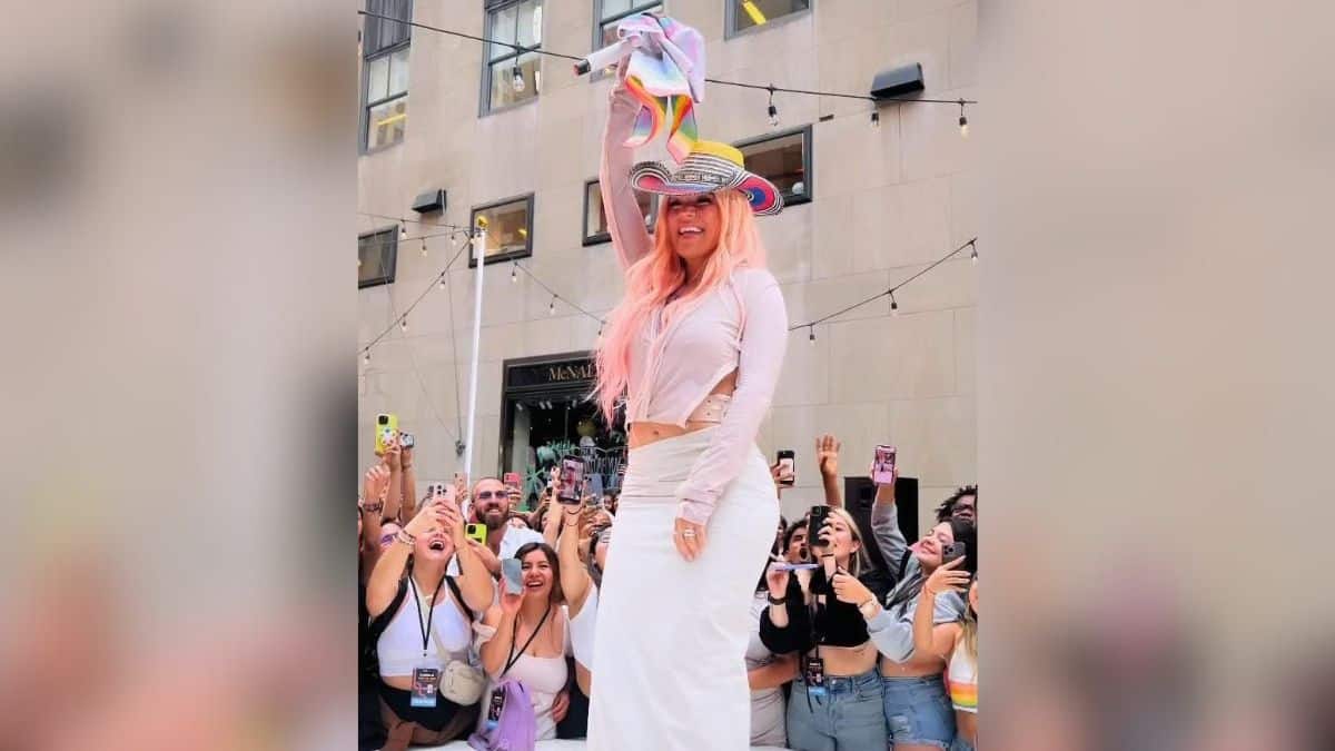 ¡Orgullo colombiano! Karol G rompe récord de asistencia en 'Today Show' en Nueva York