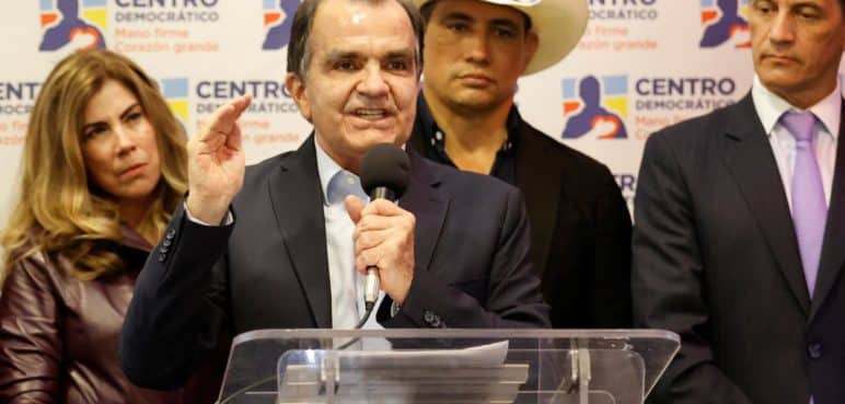 Fiscalía imputará cargos al excandidato presidencial Óscar Iván Zuluaga