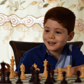 Nicolás Ramírez, el niño caleño genio del ajedrez